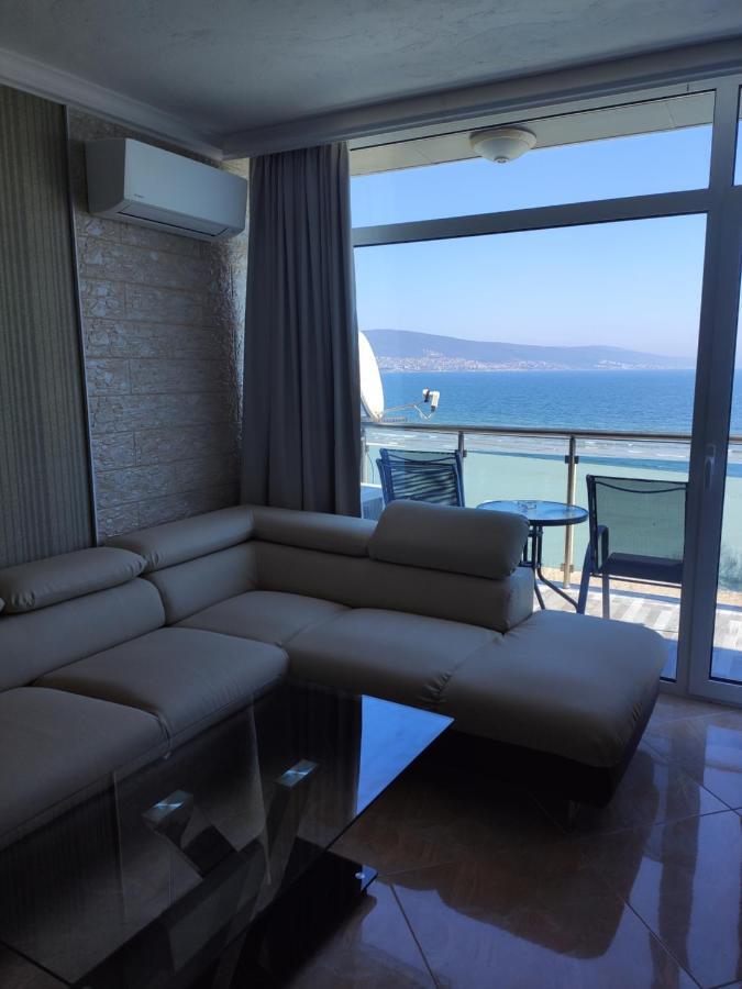 Deluxe Apartments Gallery 2 Слънчев бряг Екстериор снимка