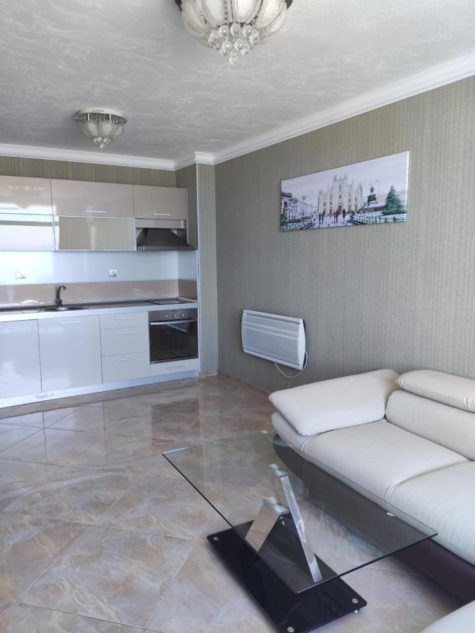 Deluxe Apartments Gallery 2 Слънчев бряг Екстериор снимка