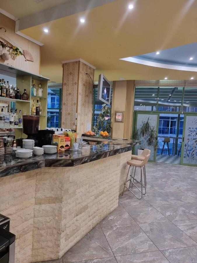 Deluxe Apartments Gallery 2 Слънчев бряг Екстериор снимка