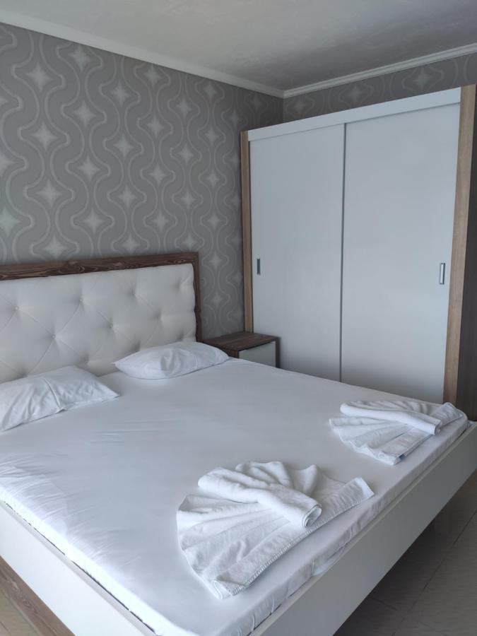 Deluxe Apartments Gallery 2 Слънчев бряг Екстериор снимка