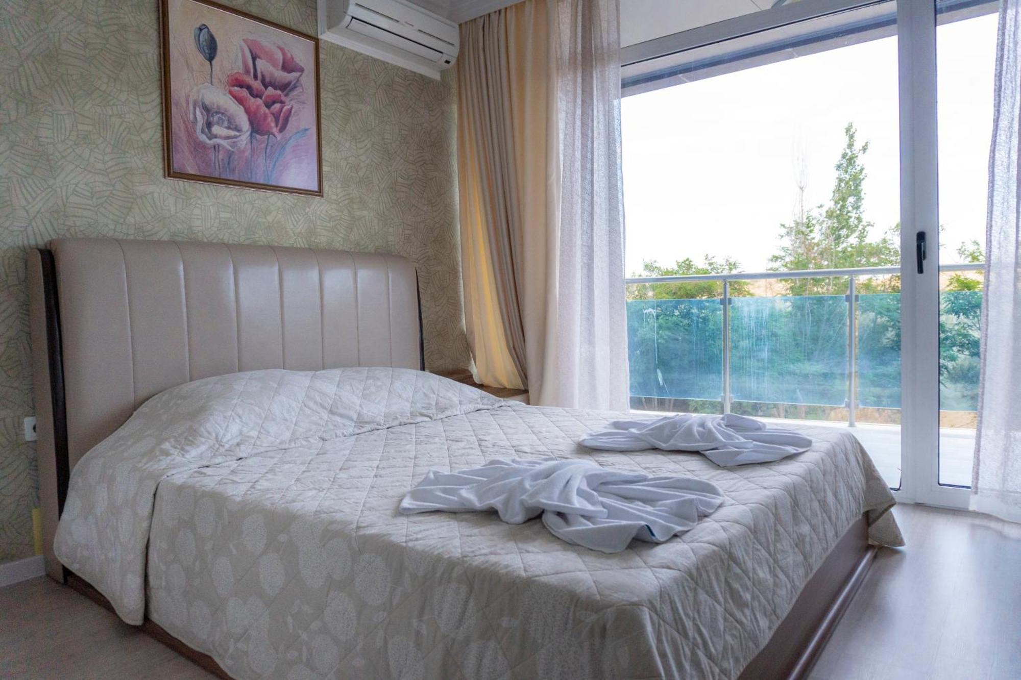 Deluxe Apartments Gallery 2 Слънчев бряг Екстериор снимка