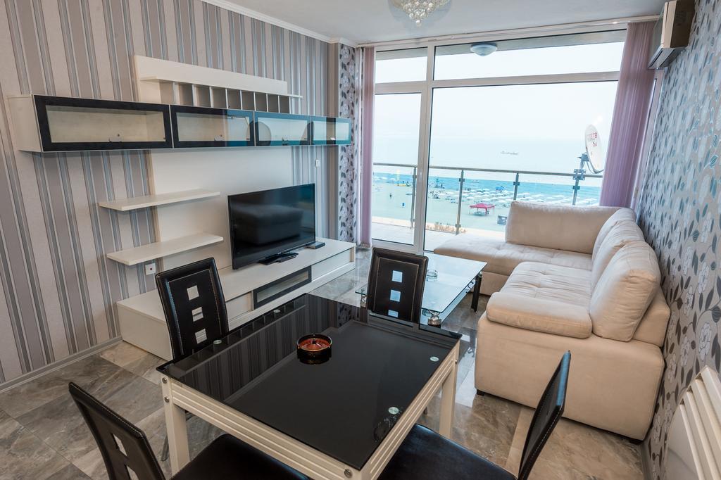 Deluxe Apartments Gallery 2 Слънчев бряг Екстериор снимка