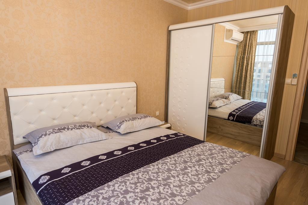Deluxe Apartments Gallery 2 Слънчев бряг Екстериор снимка