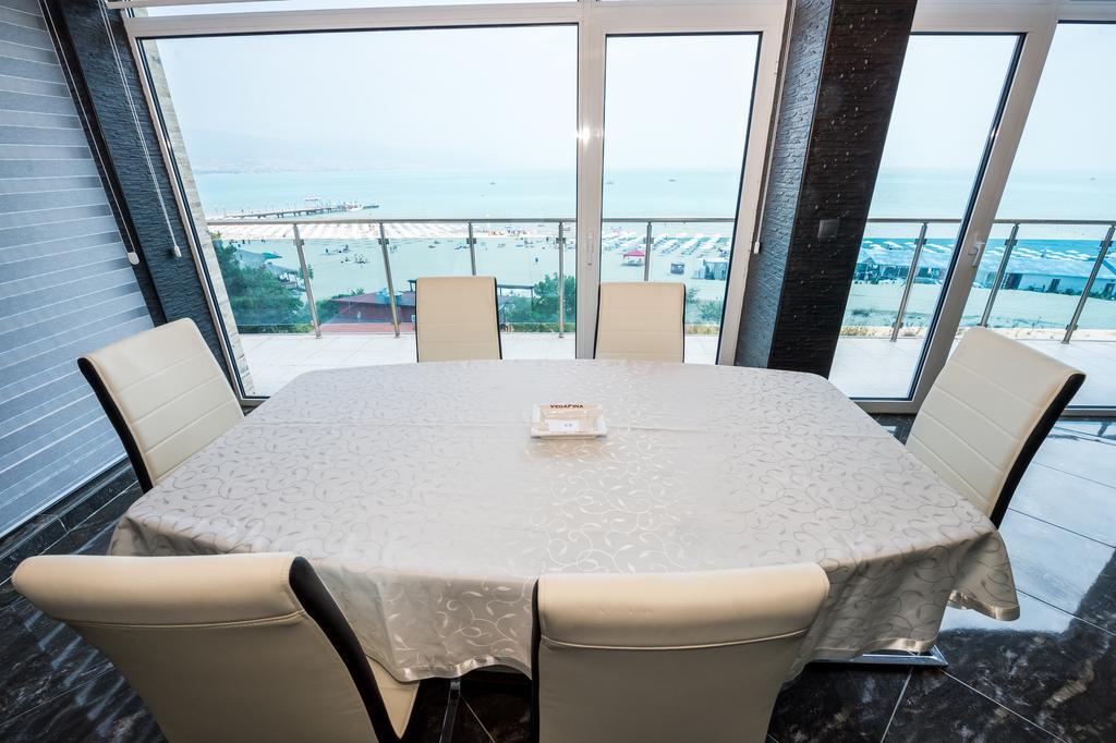 Deluxe Apartments Gallery 2 Слънчев бряг Екстериор снимка